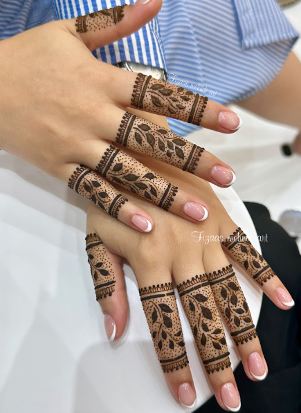 finger jewellery mehendi designs