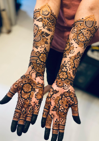 Vintage rose mehendi designs