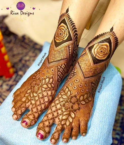 Rose Motifs mehndi designs for foot