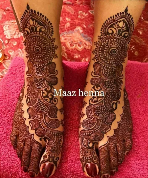 Bel Mehndi Designs On foot