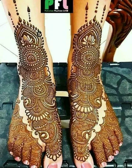 Bel Mehndi Designs On foot